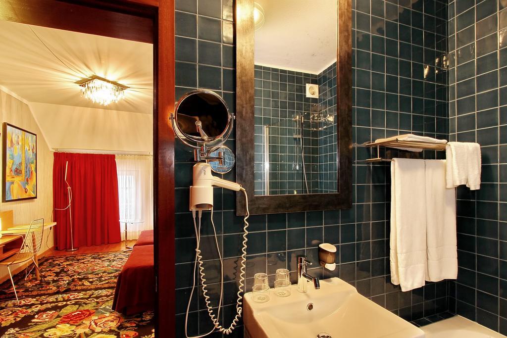 Hotel Mestre De Avis Гимарайнш Номер фото