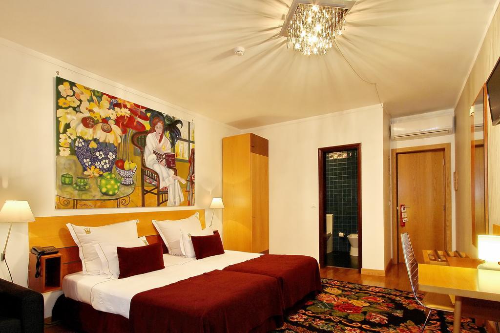 Hotel Mestre De Avis Гимарайнш Номер фото